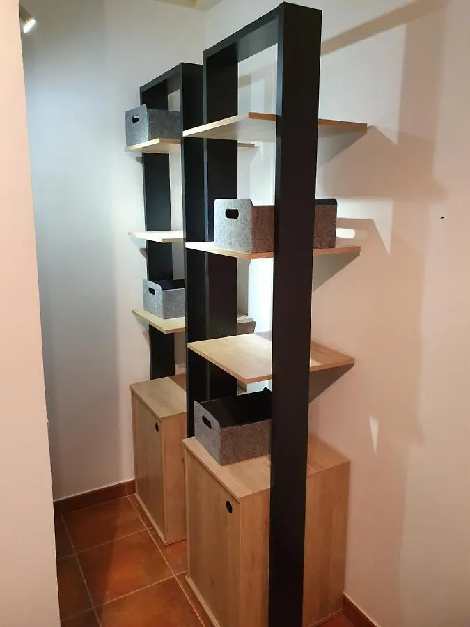 Mugeba Vila Breskvar קרואטיה